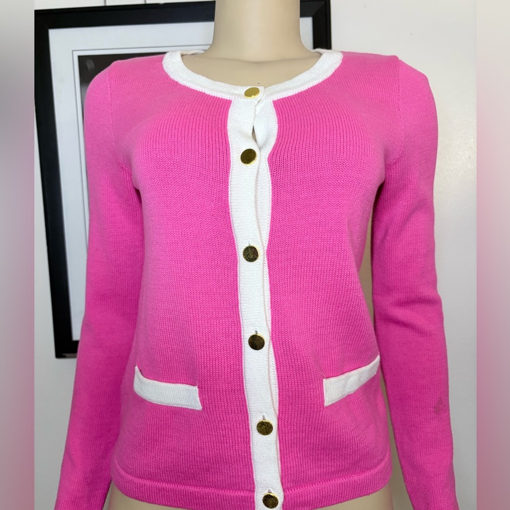 ❎ SOLD❌ H & M Pink & White Cardigan Size XS
